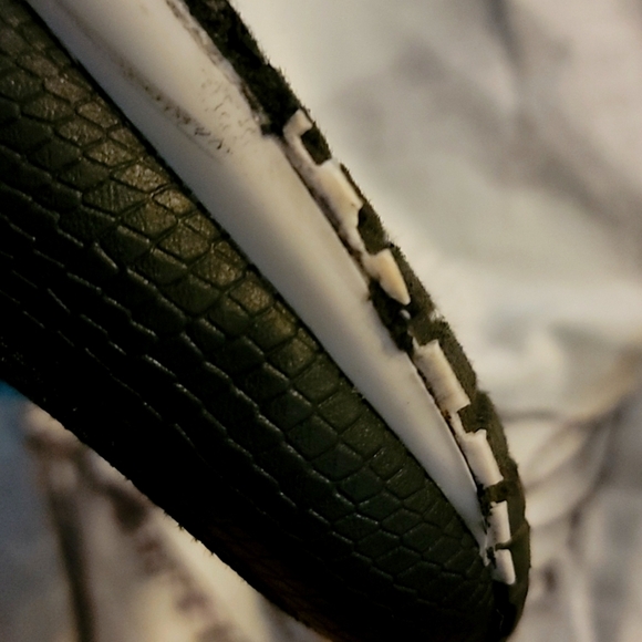 Gloria Vanderbilt Ava Slip on Sneakers Women's 10 - Picture 9 of 9